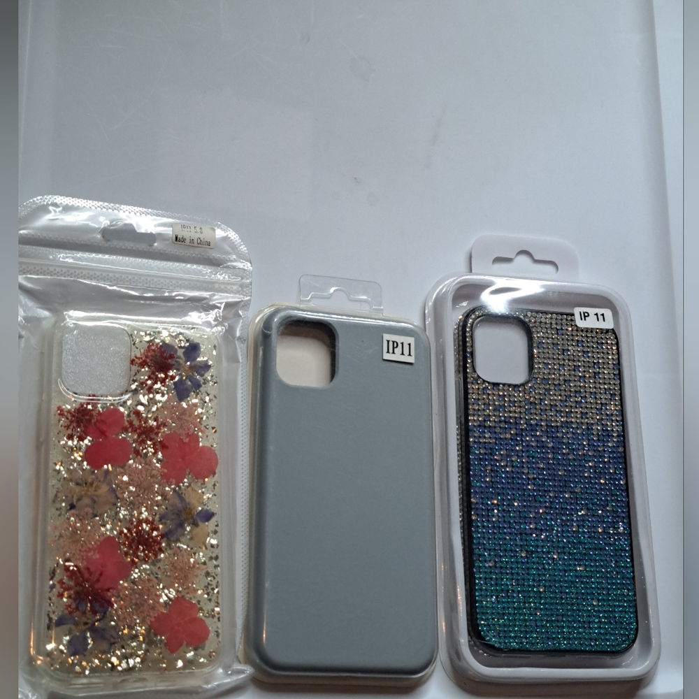 Iphone 11 Phone Case Bundle (3)